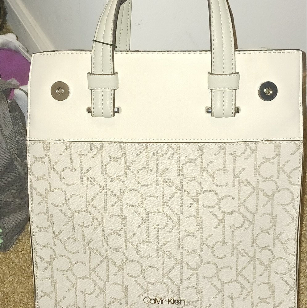 Calvin Klein Everlee Signature Backpack